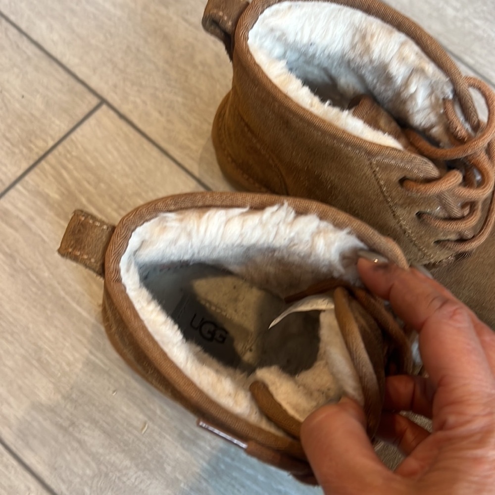 Ugg chestnut Nueumal tie suede sheepskin suede winter boots size 5/6 - Picture 9 of 12
